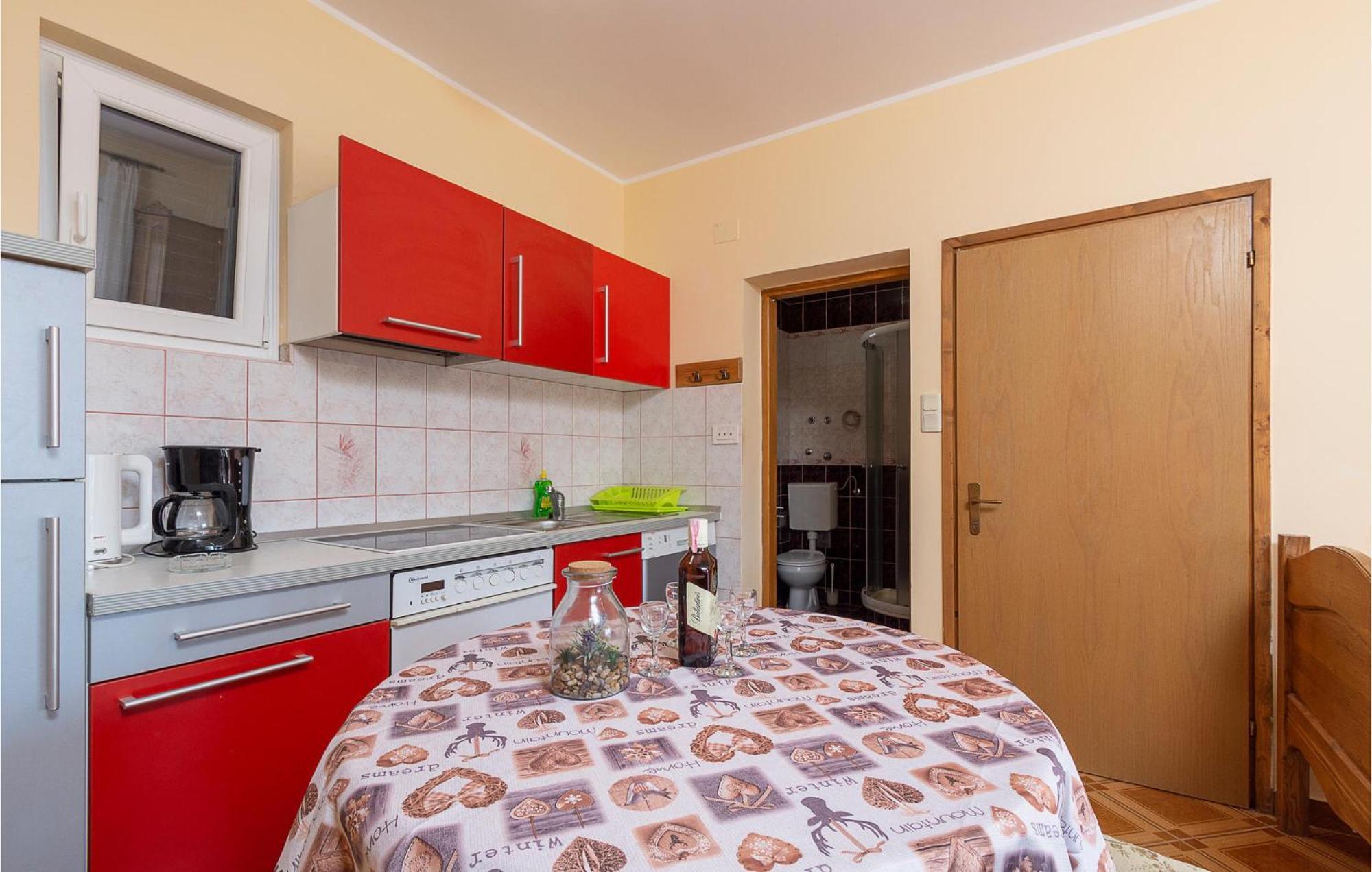 Gorgeous Apartment In Betiga With Wifi Barbariga Exterior foto